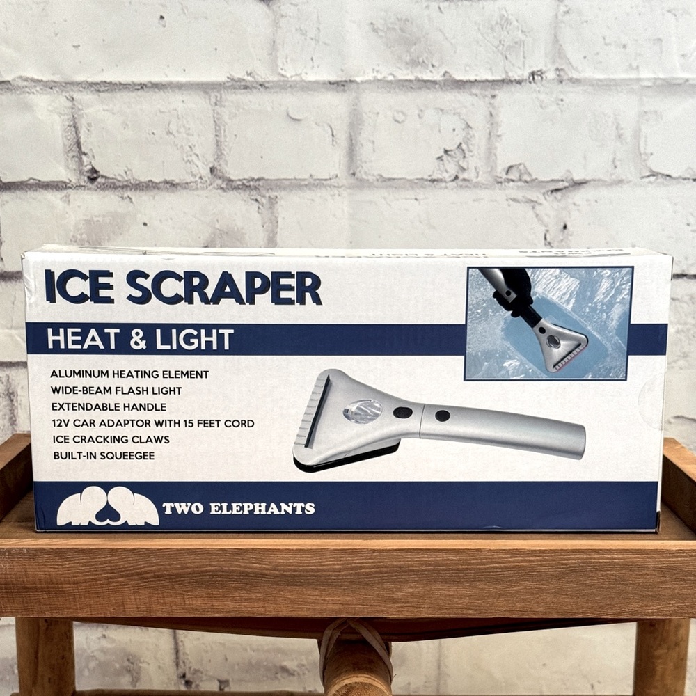 Two Elephants Heated Ice Scraper